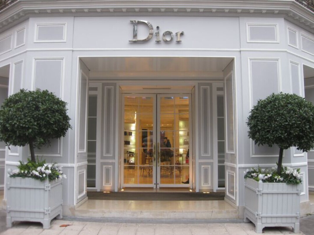 façade magasin luxe